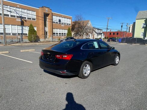 Used 2018 Chevrolet Malibu LS image 5