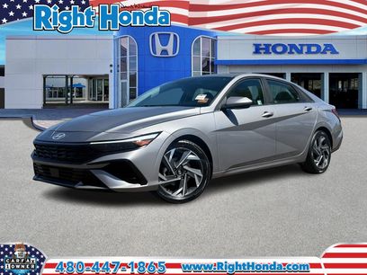 Used 2025 Hyundai Elantra SEL