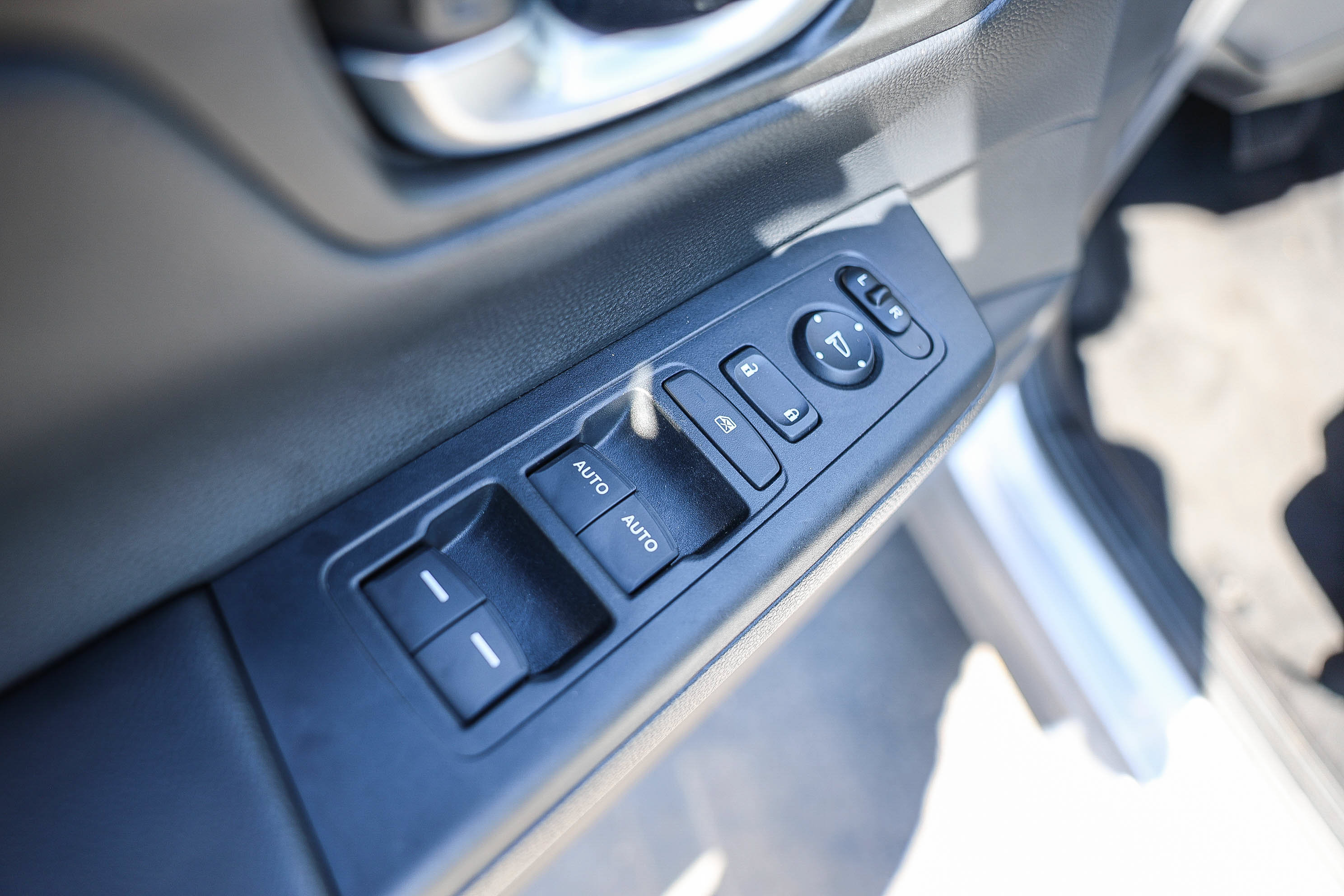 Used 2023 Honda CR-V Sport image 11