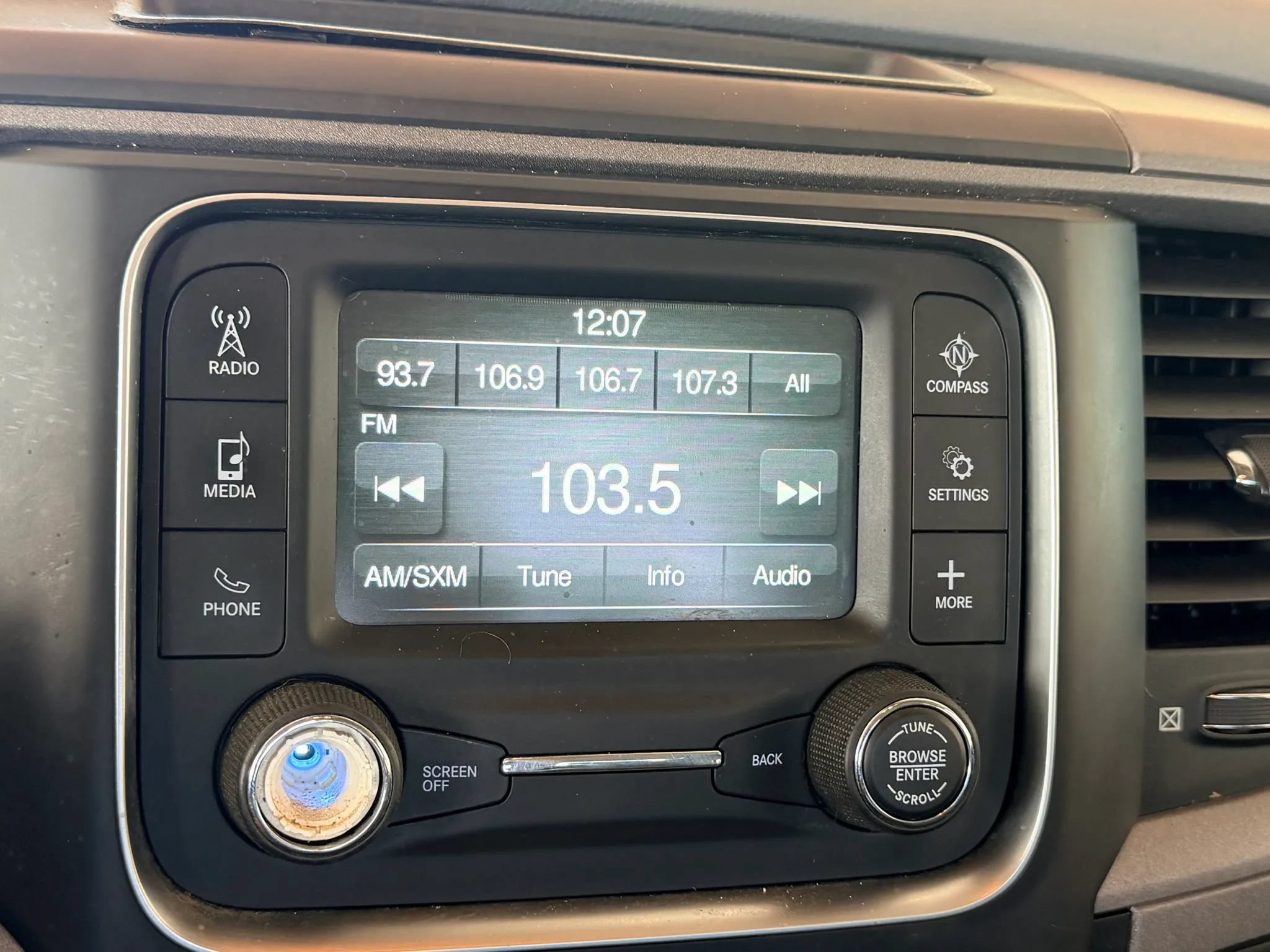 Used 2017 RAM 2500 Tradesman w/ Chrome Appearance Group AWD/4WD image 20