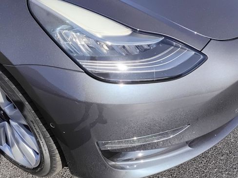 Used 2018 Tesla Model 3 Long Range image 7