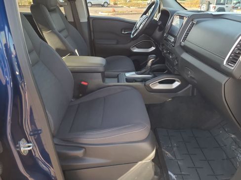 Used 2023 Nissan Frontier SV w/ SV Convenience Package image 22