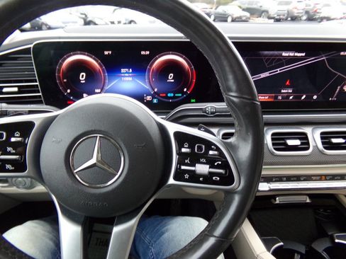 Used 2020 Mercedes-Benz GLS 450 4MATIC image 60