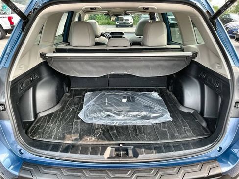 Used 2023 Subaru Forester Premium AWD/4WD image 21