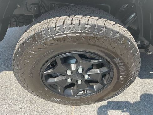 Used 2021 Jeep Gladiator Sport AWD/4WD image 20