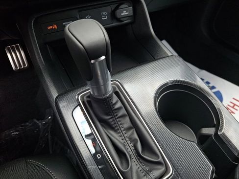 Used 2025 Honda Civic Sport image 14
