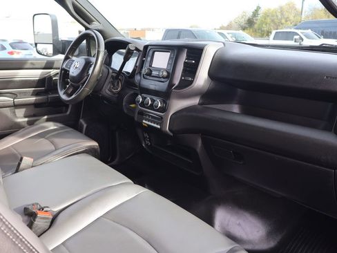 Used 2022 RAM 4500 Tradesman image 10