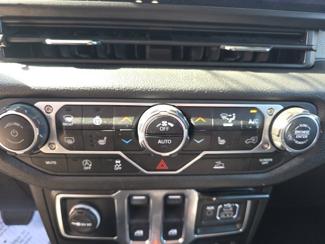 Used 2024 Jeep Wrangler Sport AWD/4WD image 10