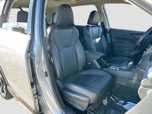 Used 2024 Subaru Forester Touring image 29