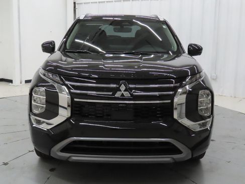 New 2026 Mitsubishi Outlander SEL FWD image 9