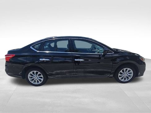Used 2018 Nissan Sentra SV FWD image 6
