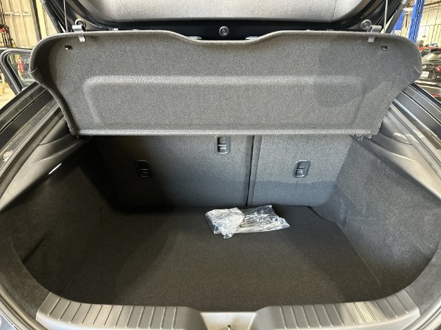 New 2026 MAZDA MAZDA3 Hatchback w/Premium Plus Pkg AWD/4WD image 26