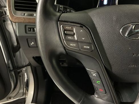 Used 2018 Hyundai Santa Fe Sport w/ 2.4L Tech Package 04 AWD/4WD image 29