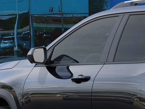 New 2026 Chevrolet Equinox LT w/ Convenience Package II image 12