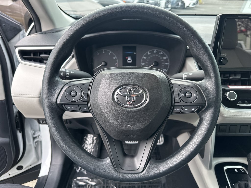 Certified 2024 Toyota Corolla Cross L AWD/4WD image 18