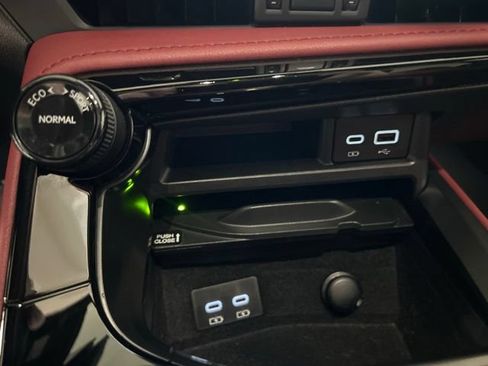 Used 2025 Lexus NX 350h AWD w/ Accessory Package (2T) image 21