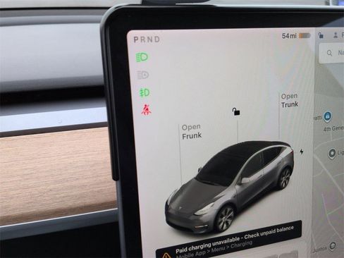 Used 2021 Tesla Model Y Long Range image 14