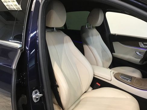 Used 2022 Mercedes-Benz E 350 4MATIC Sedan w/ AMG Line Exterior image 20