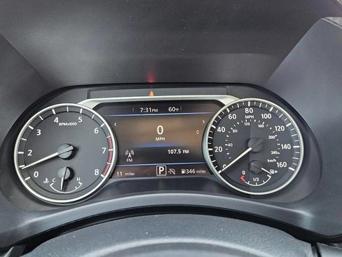 Used 2025 Nissan Sentra SV FWD image 12