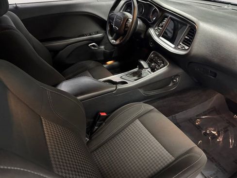 Used 2017 Dodge Challenger R/T w/ Sound Group RWD image 4