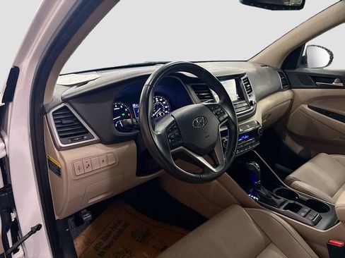 Used 2018 Hyundai Tucson SEL Plus image 10