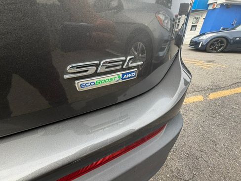 Used 2017 Ford Edge SEL w/ Equipment Group 201A AWD/4WD image 14
