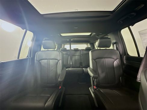 New 2025 Jeep Wagoneer L Series III w/ Quick Order Package 25C Super image 10