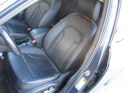 Used 2018 Audi Q3 2.0T Premium Plus w/ Premium Plus Package image 82