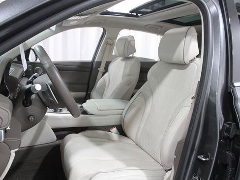 Certified 2023 Genesis GV80 3.5T Advanced + AWD/4WD image 5