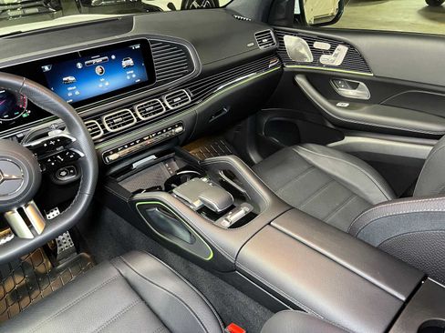 Used 2026 Mercedes-Benz GLS 450 4MATIC image 45