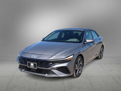 Certified 2025 Hyundai Elantra SEL