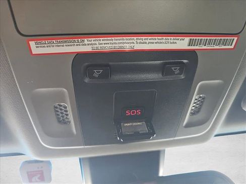 Used 2019 Toyota Camry SE image 20