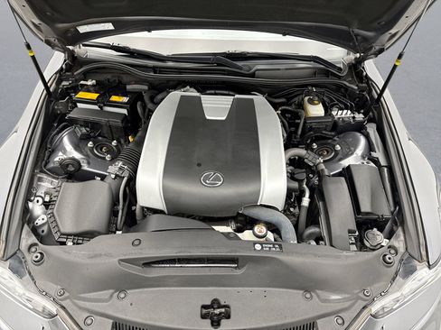 Used 2019 Lexus IS 300 AWD image 25