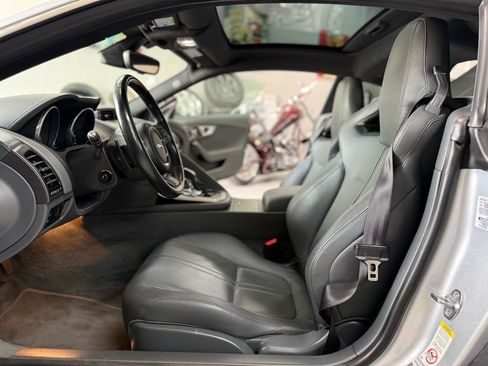 Used 2015 Jaguar F-TYPE Coupe RWD image 10