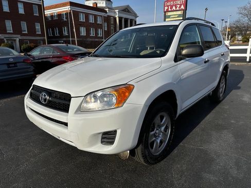 Used 2011 Toyota RAV4 2WD image 3