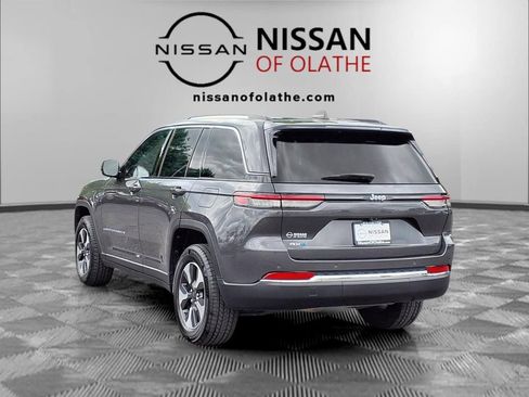 Used 2024 Jeep Grand Cherokee Limited 4xe AWD/4WD image 3