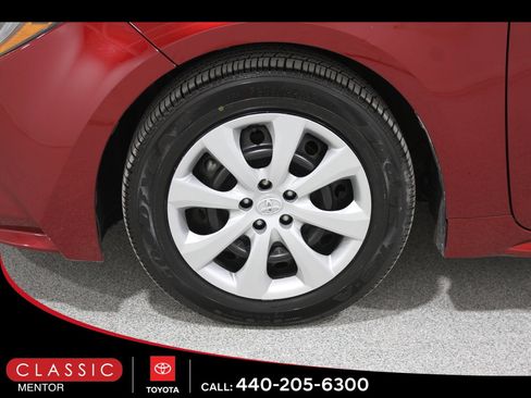 Certified 2024 Toyota Corolla LE image 20