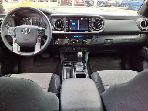 Used 2022 Toyota Tacoma TRD Sport RWD image 16