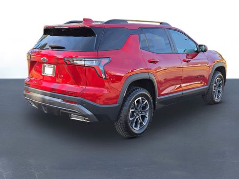 New 2026 Chevrolet Equinox ACTIV w/ Safety and Technology Package image 5