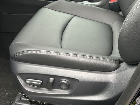 New 2026 Toyota Corolla Cross XLE image 19