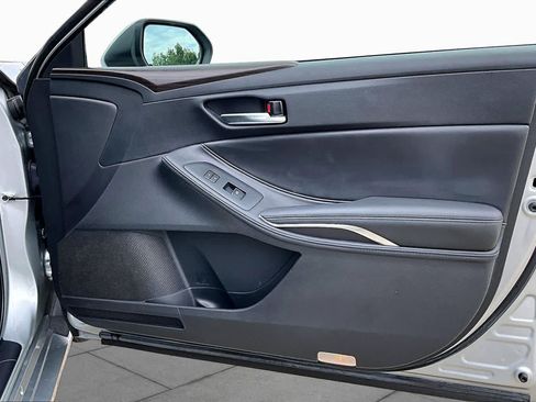 Used 2021 Toyota Avalon XLE w/ Moonroof Package FWD image 23