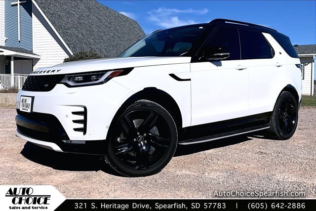 Used 2025 Land Rover Discovery Dynamic SE AWD/4WD image 1