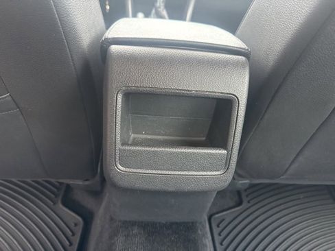 Used 2015 Volkswagen Passat 1.8T Wolfsburg Edition image 22