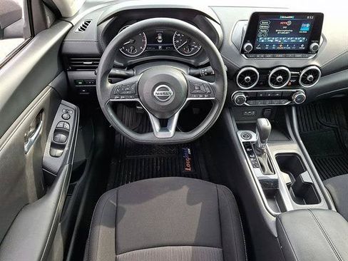 Certified 2023 Nissan Sentra SV FWD image 12