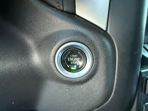 Used 2021 Chevrolet Silverado 1500 RST image 31