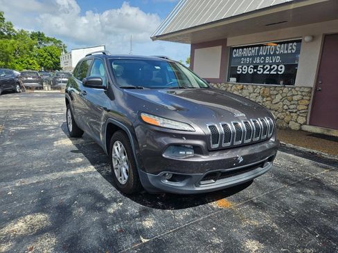 Used 2014 Jeep Cherokee Latitude image 17