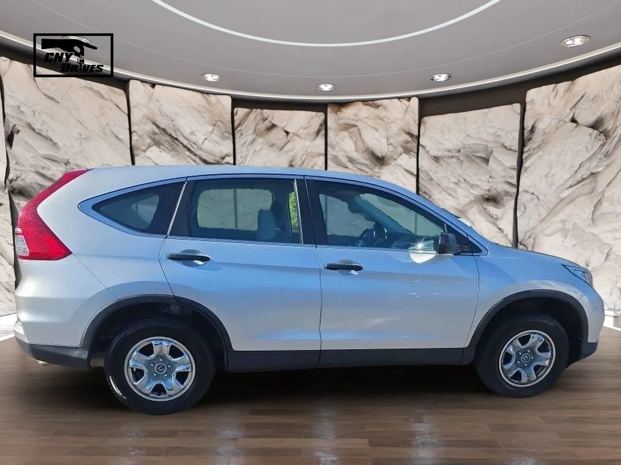 Used 2015 Honda CR-V LX image 5