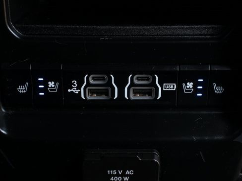 Used 2019 RAM 1500 Limited image 39