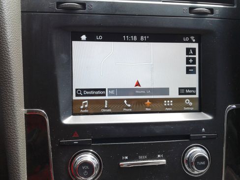 Used 2017 Lincoln Navigator Select image 23