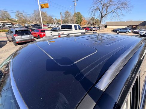 Used 2019 Nissan Armada SL w/ Premium Package image 5